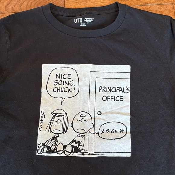 Peanuts T shirt -official licensed brand - Picture 2 of 4